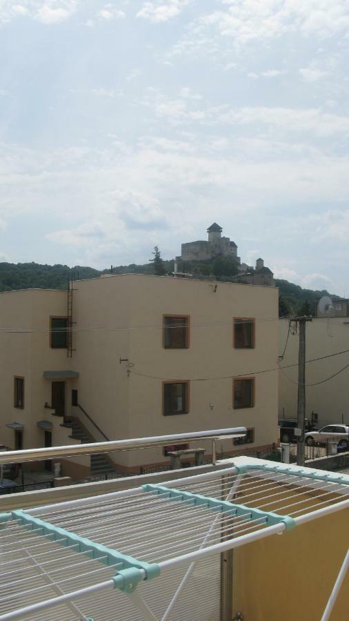 Privát na Sihoti 1 Apartamento Trenčín Exterior foto